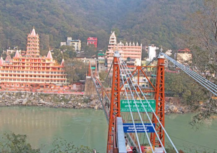 Rishikesh ghats Laxman Jhula Neelkanth route